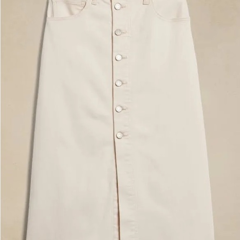 Elegant Cream Button-Down Skirt